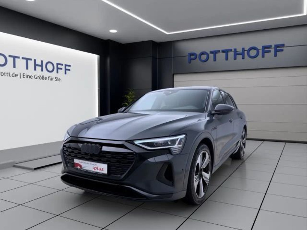 Audi Q8 e-tron Quattro S-Line 50
