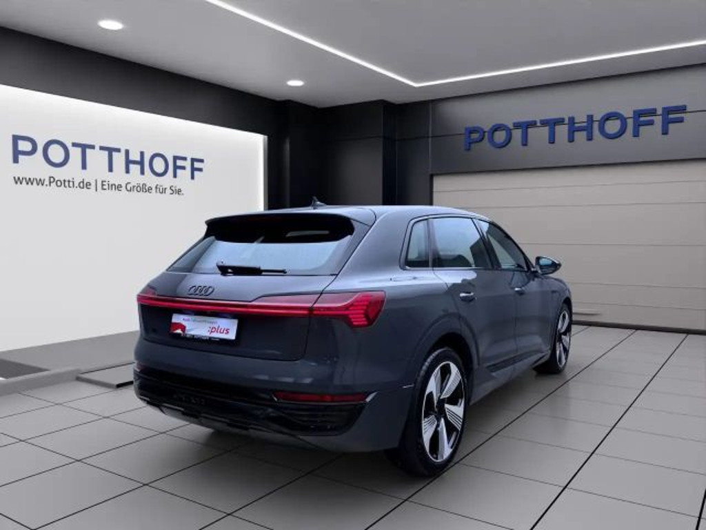 Audi Q8 e-tron