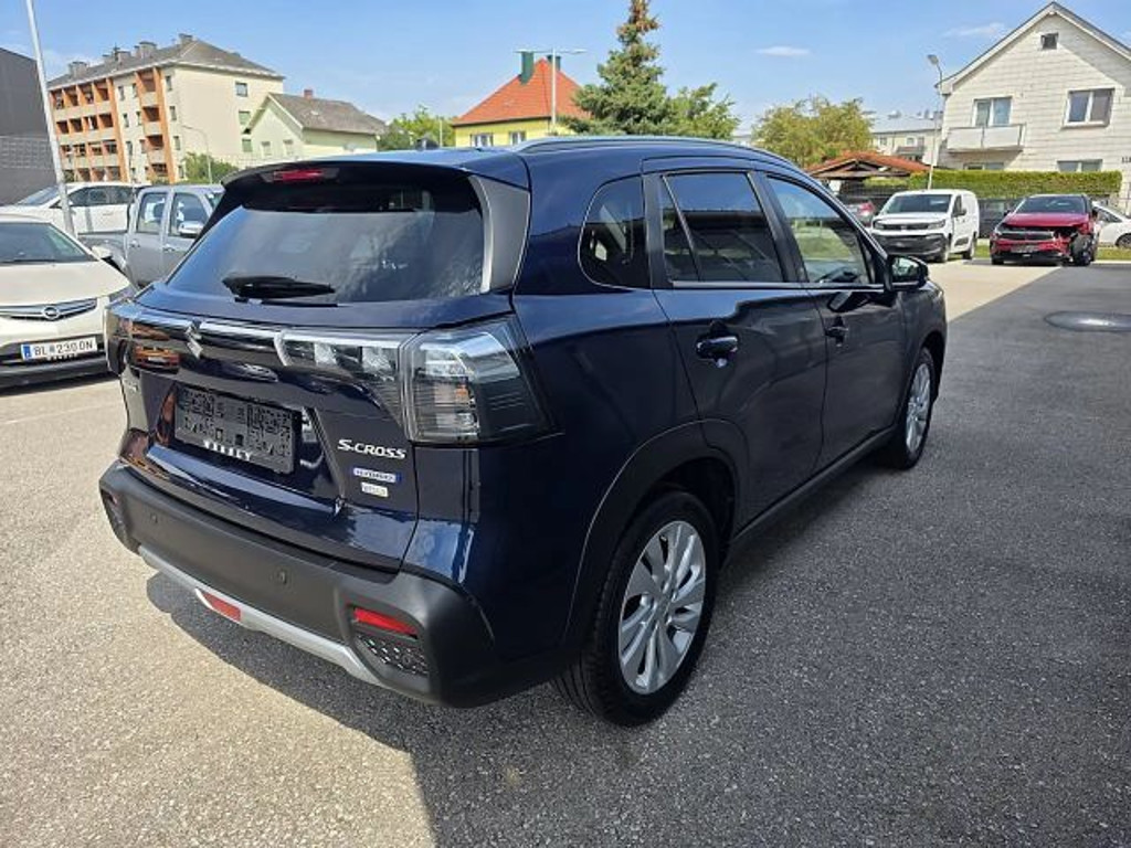 Suzuki S-Cross