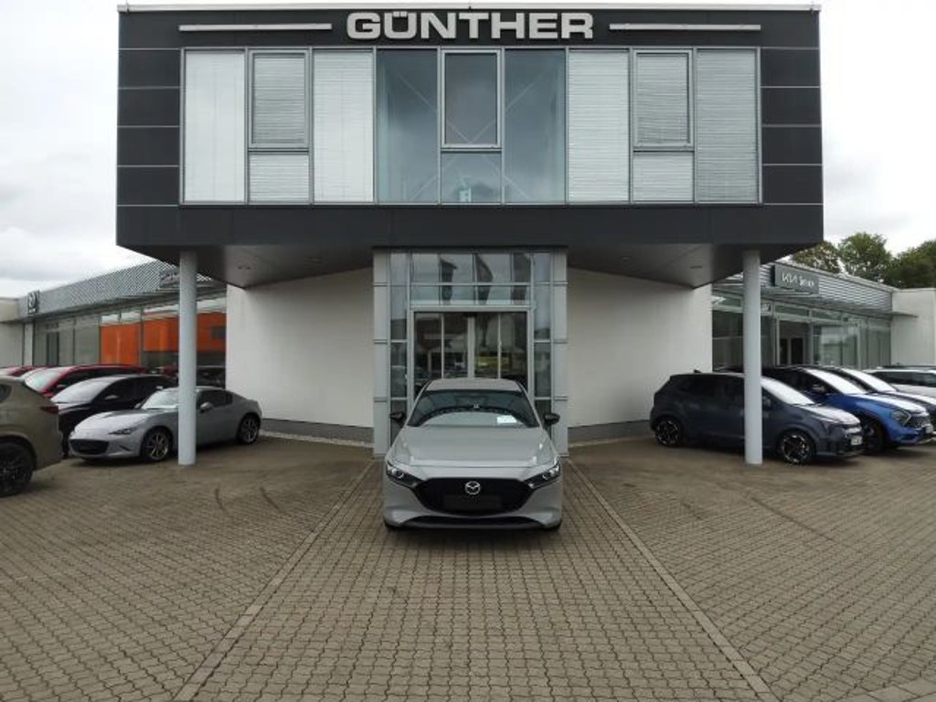 Mazda 3 SkyActiv 2.5L Homura e-Skyactiv