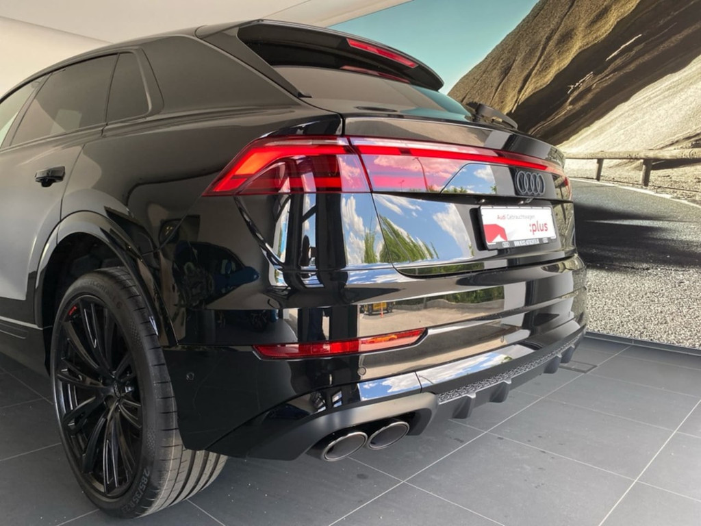 Audi SQ8