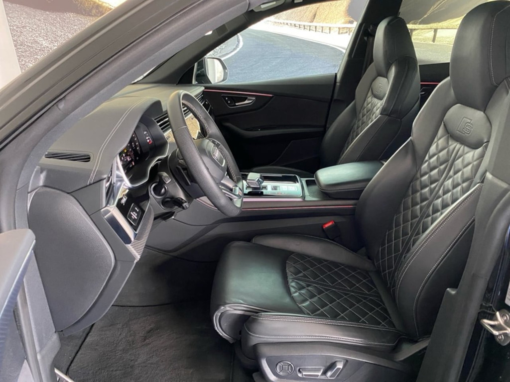 Audi SQ8