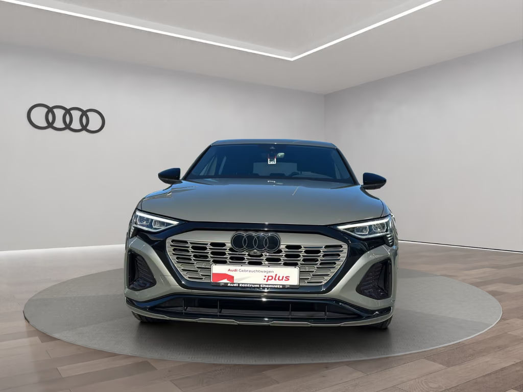 Audi Q8 e-tron