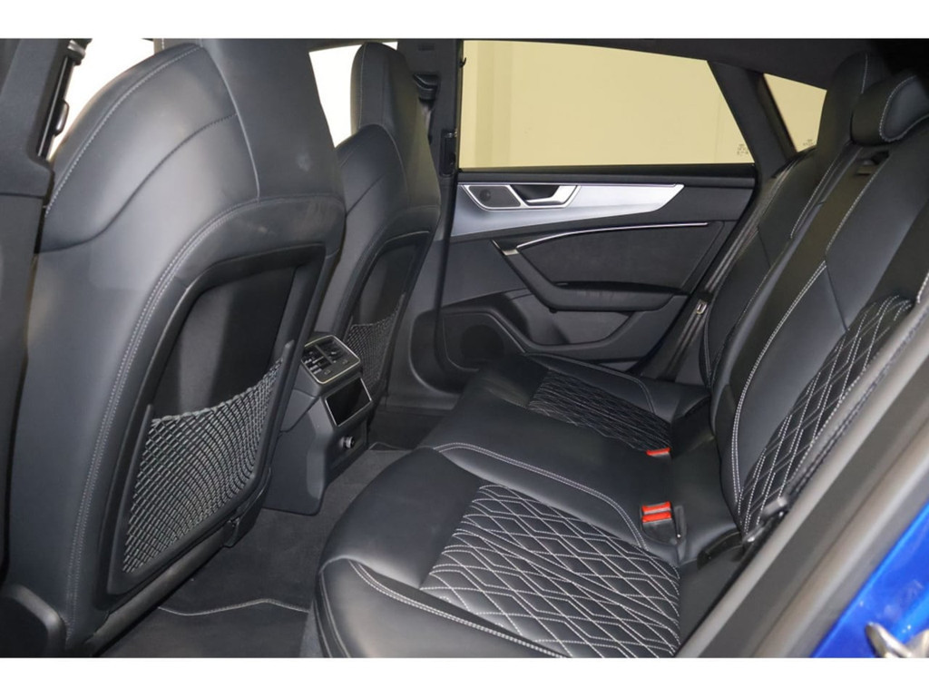 Audi S7