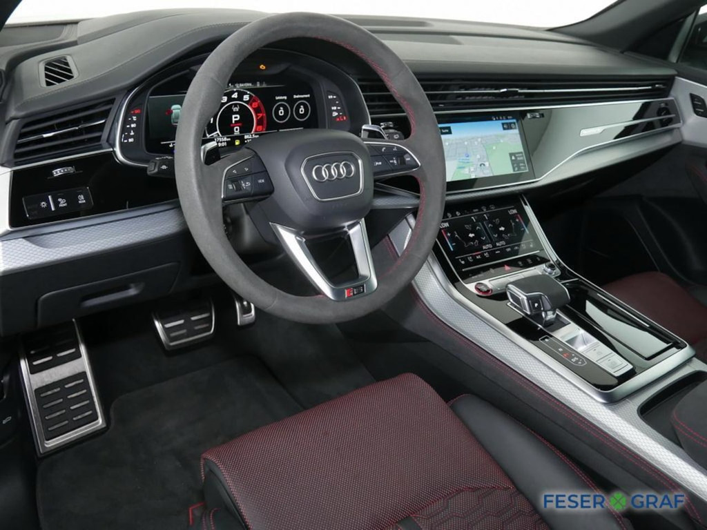Audi RS Q8