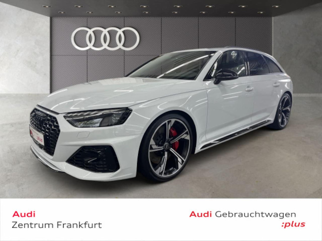 Audi RS4 Avant Quattro