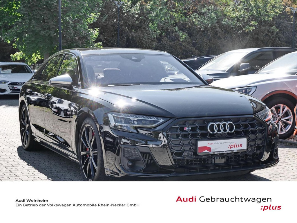 Audi S8