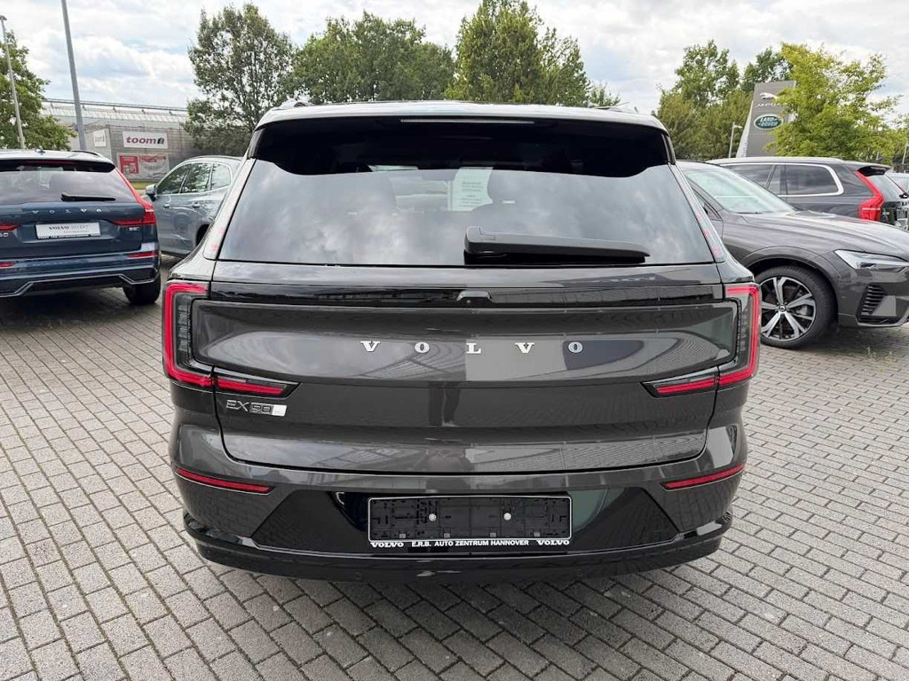 Volvo EX90