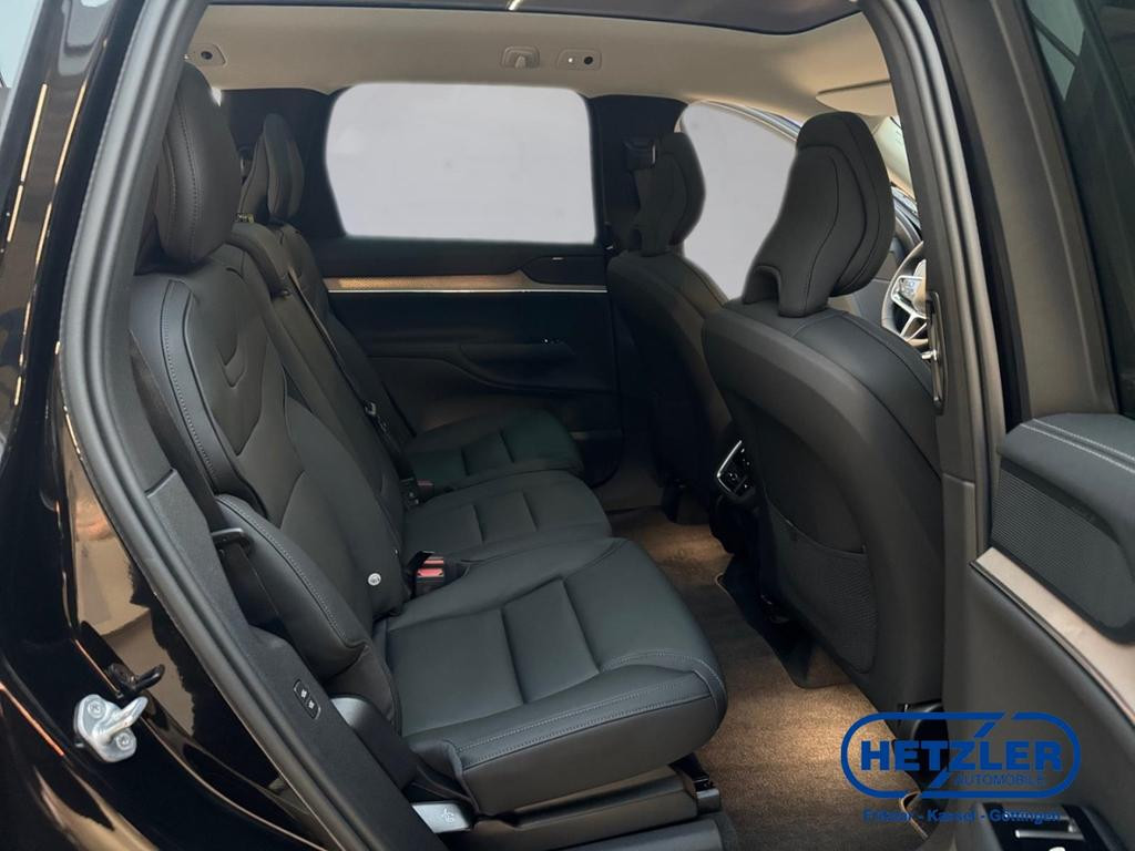 Volvo EX90