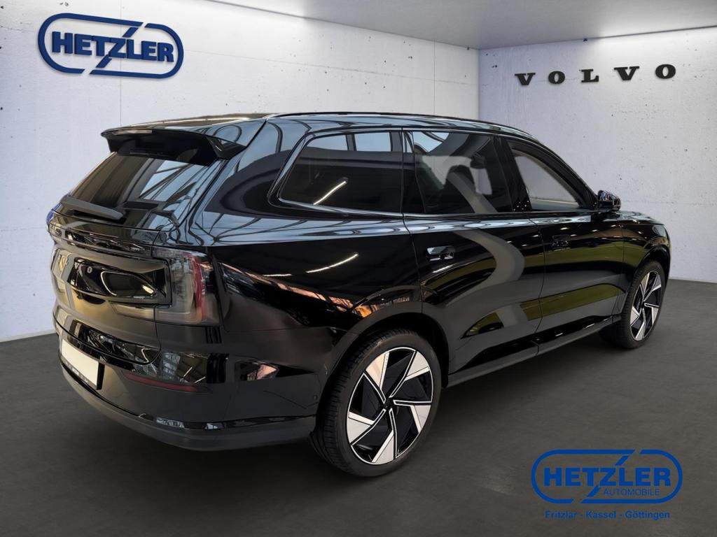 Volvo EX90