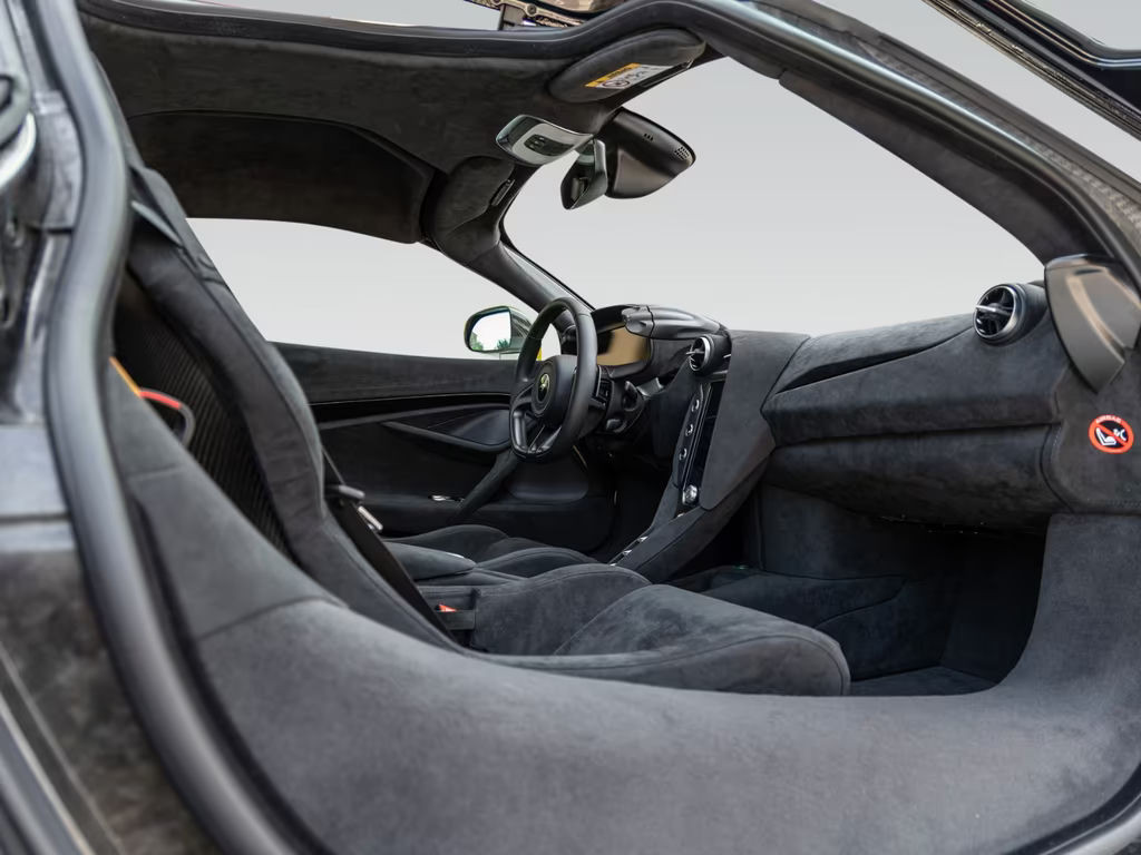 McLaren 750S