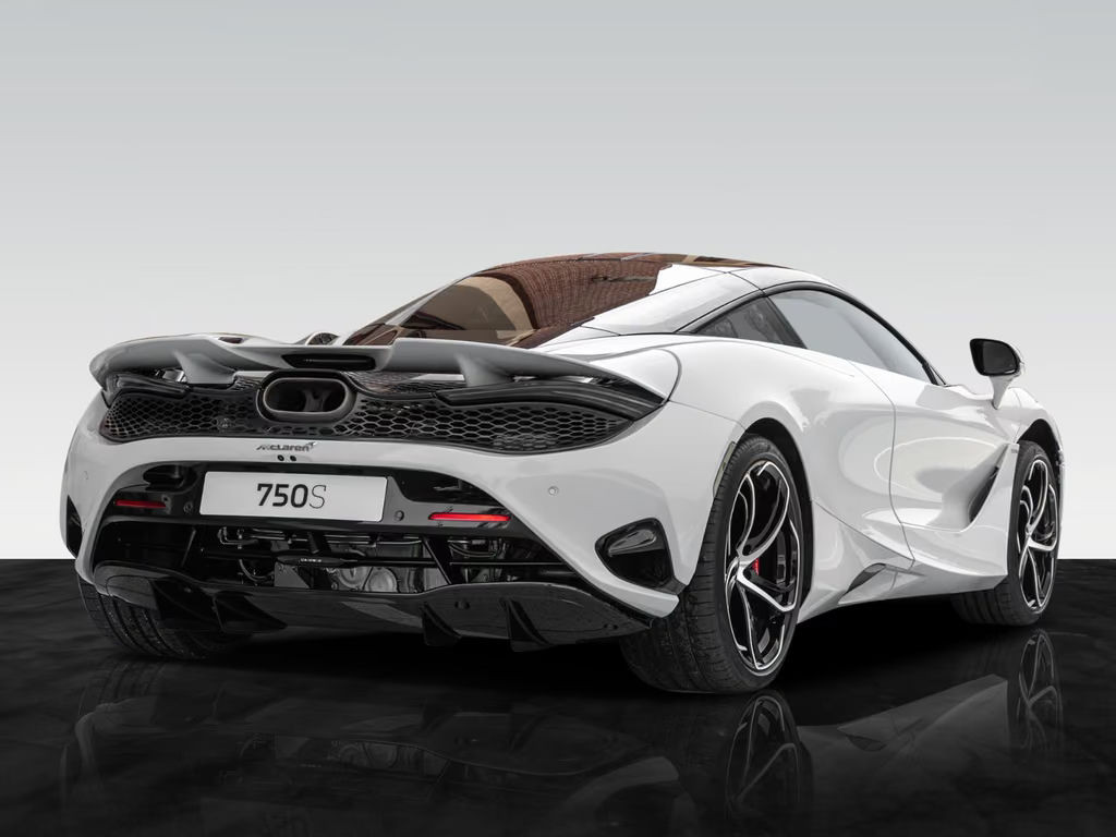 McLaren 750S