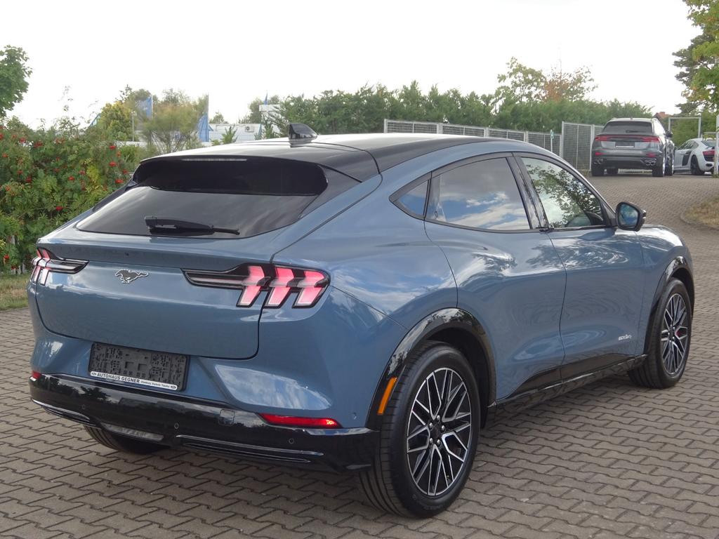 Ford Mustang Mach-E