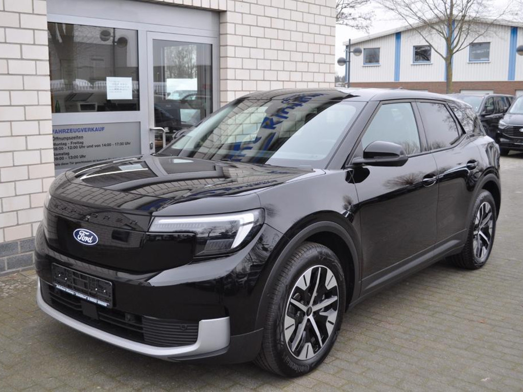 Ford Explorer RWD Premium
