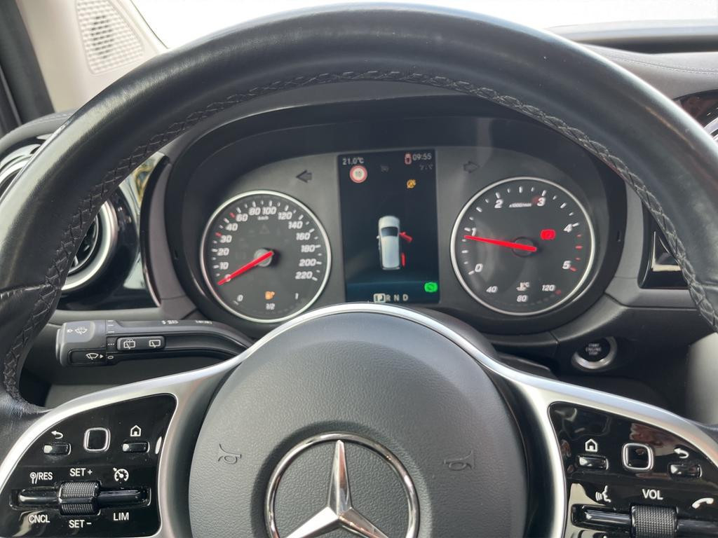 Mercedes-Benz T 180