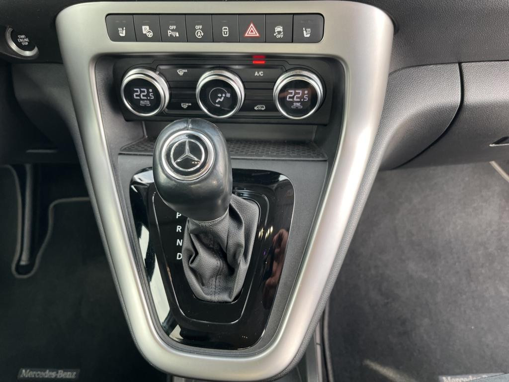 Mercedes-Benz T 180