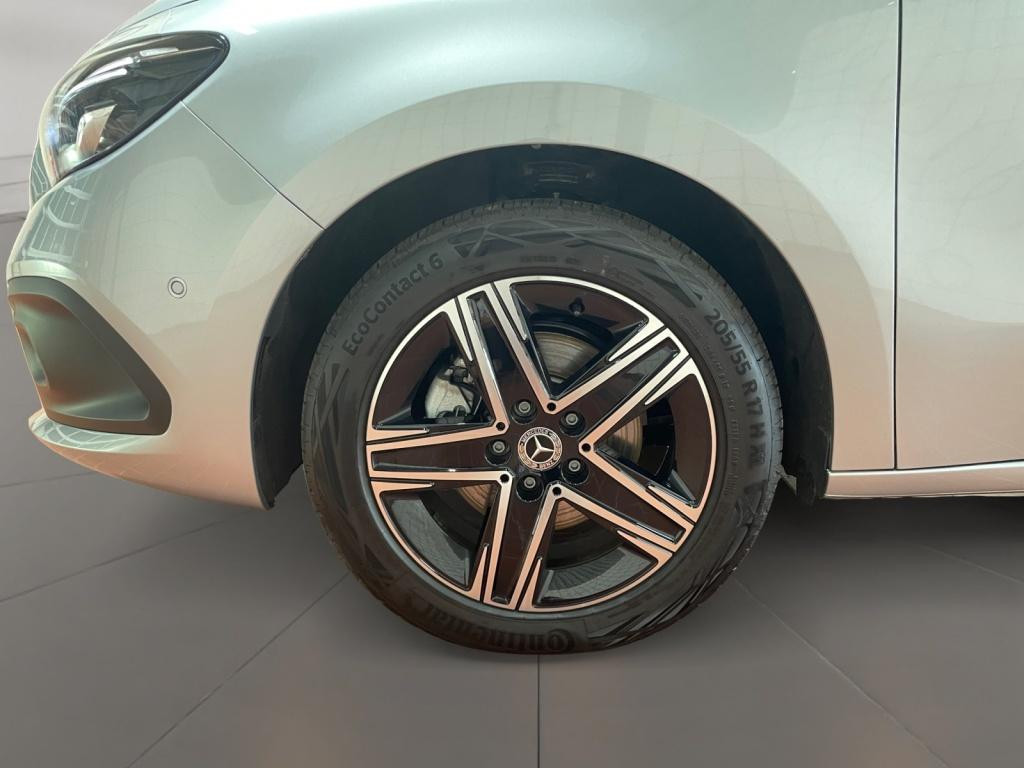 Mercedes-Benz T 180
