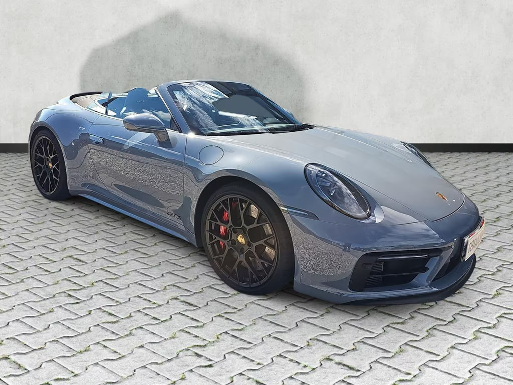 Porsche 911 GTS Carrera Cabriolet