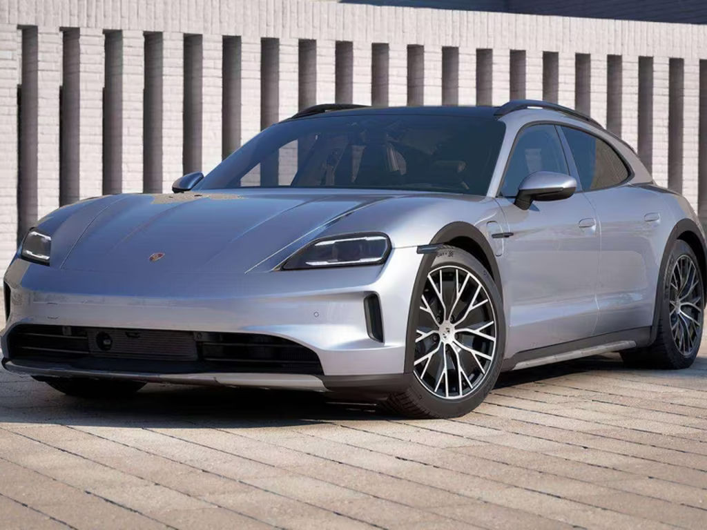 Porsche Taycan 4
