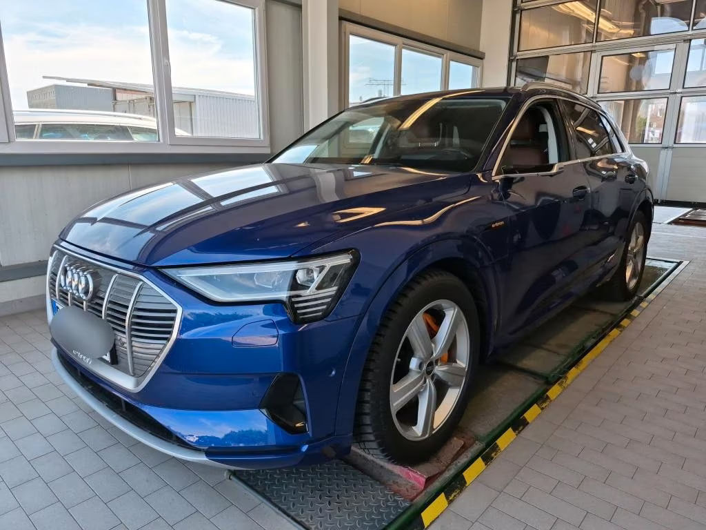 Audi e-tron Quattro 55