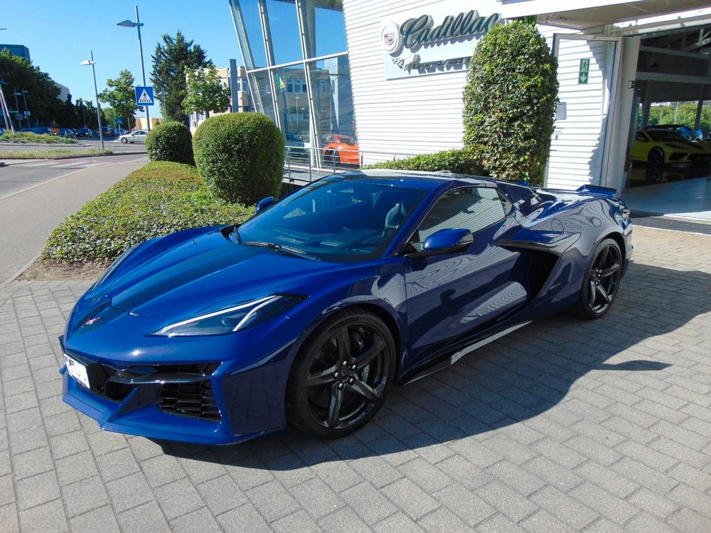 Corvette C8