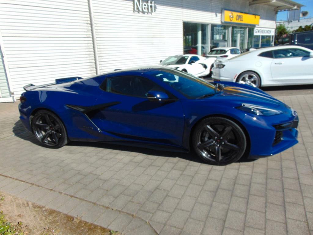 Corvette C8