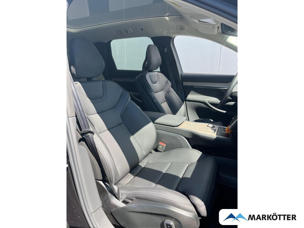 Volvo EX90