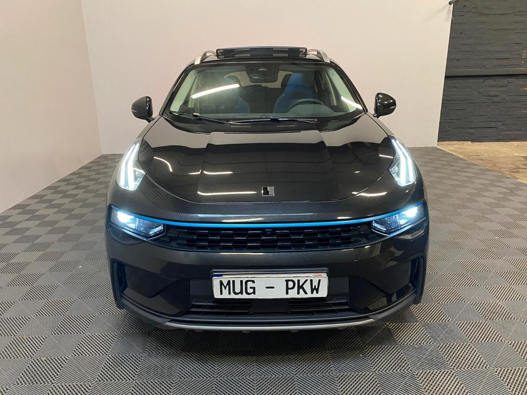 Lynk&Co 01