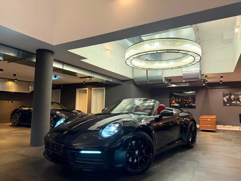 Porsche 911 4 992 Carrera Cabriolet