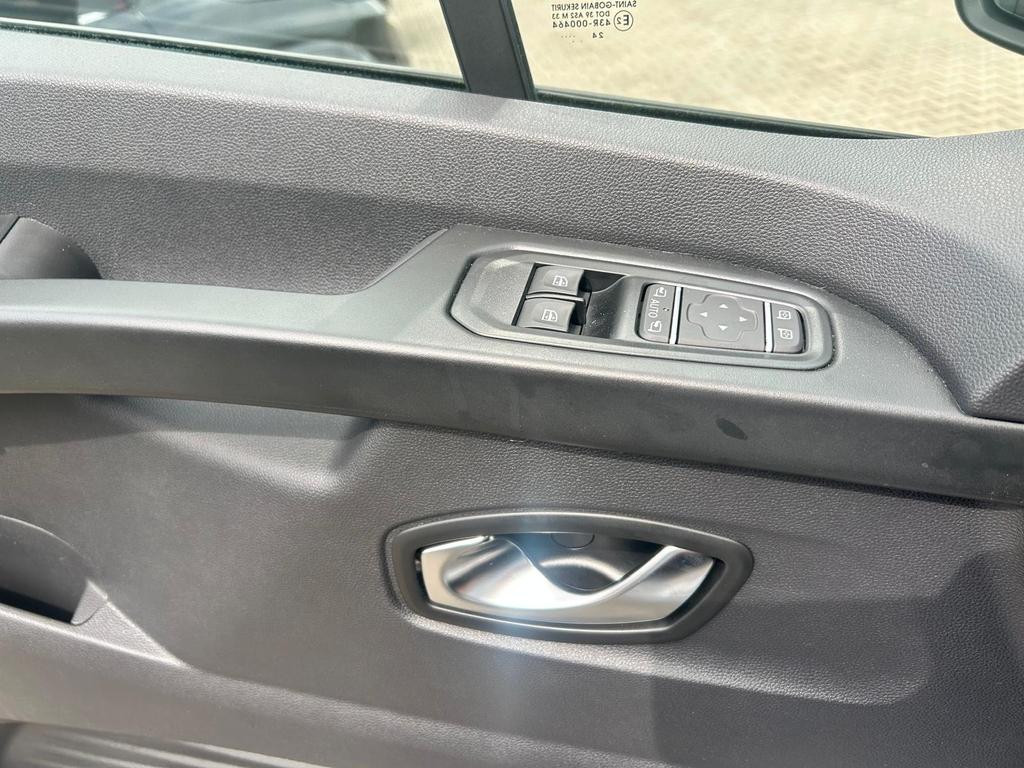 Nissan Primastar