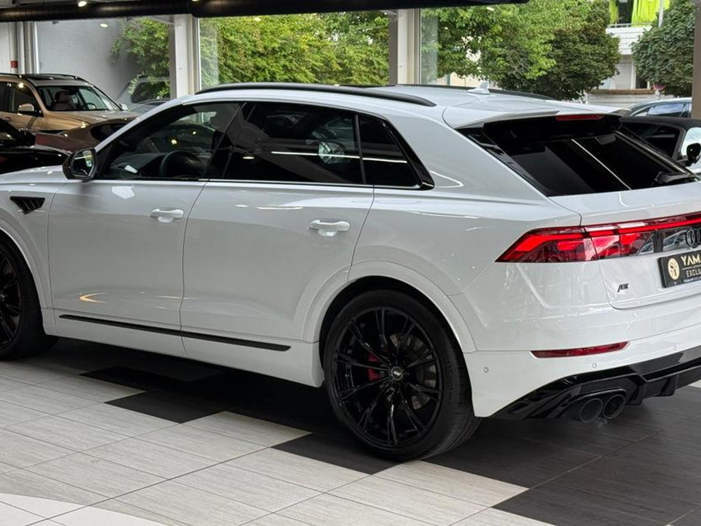 Audi SQ8