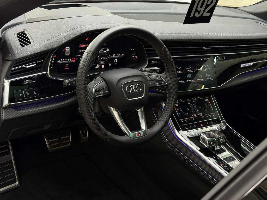 Audi SQ8