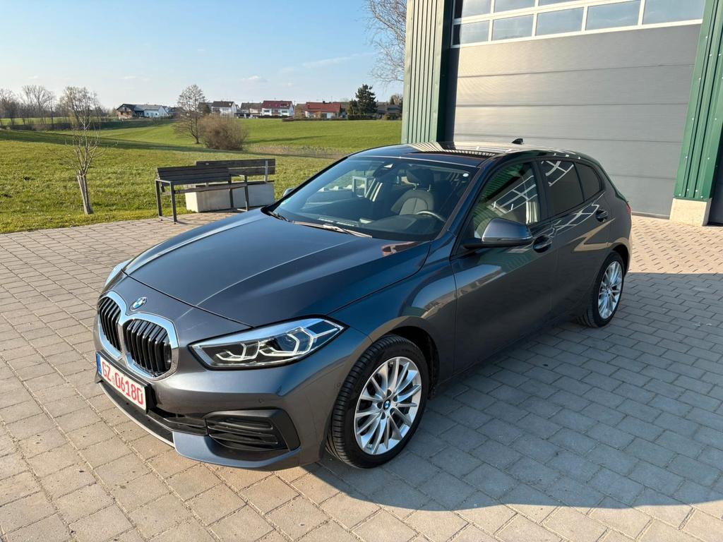 BMW 1 Serie 120 Advantage pakket Sedan 120d