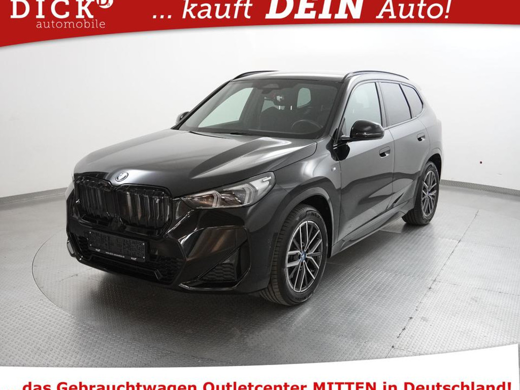 BMW iX1