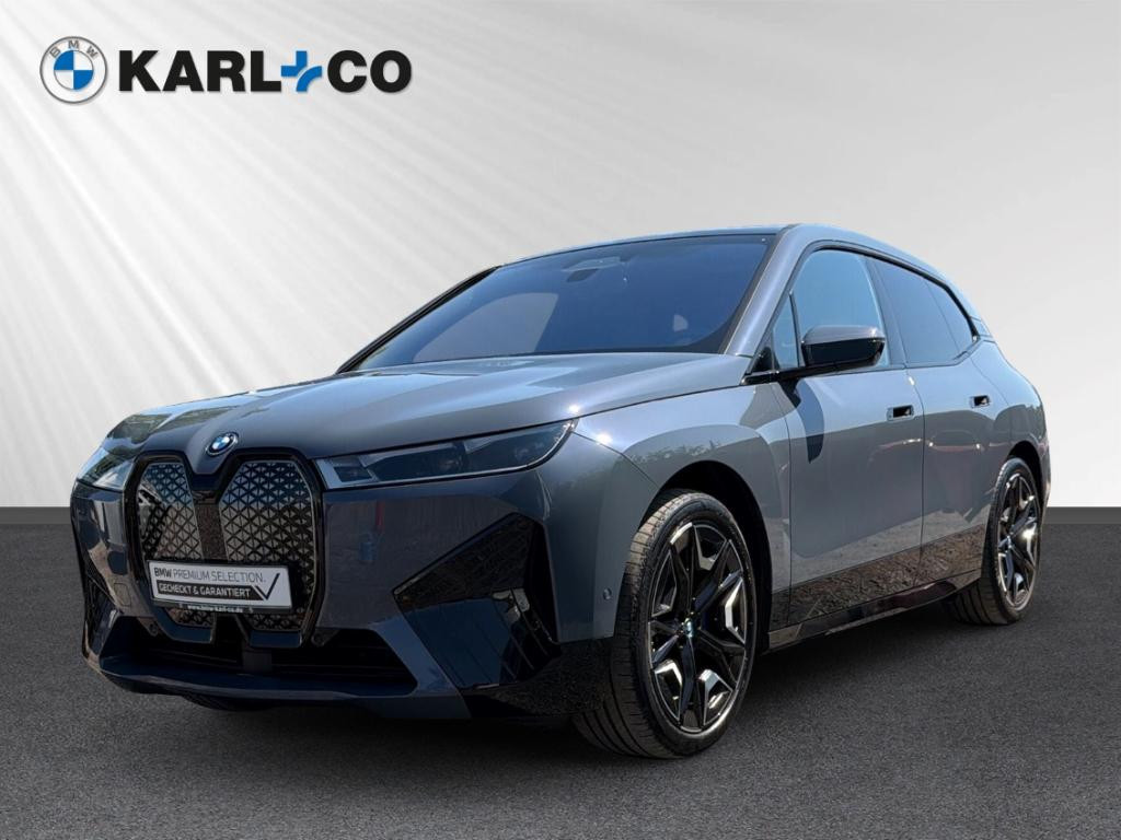 BMW iX xDrive40