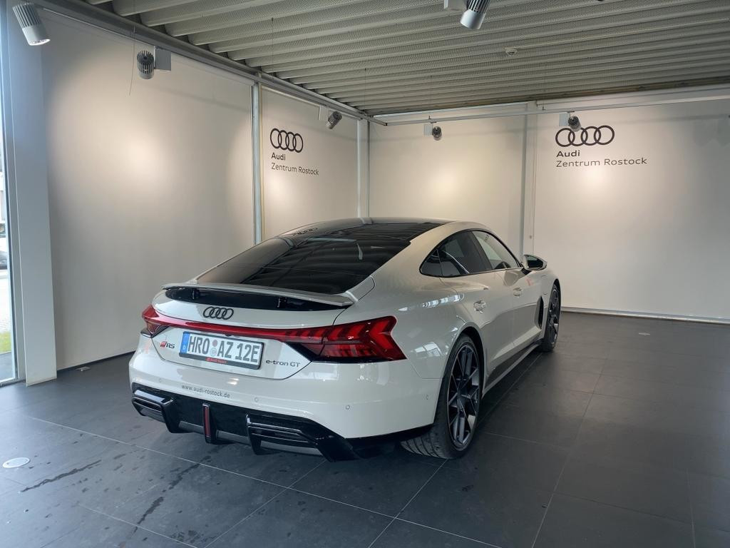 Audi RS e-tron GT