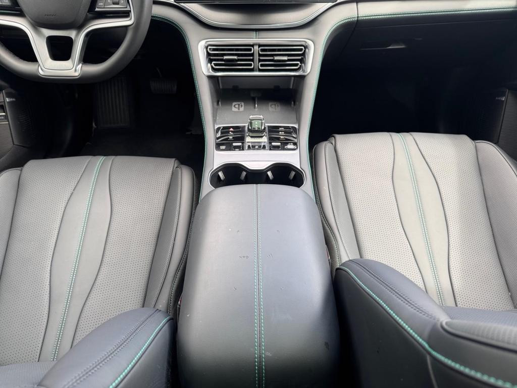 BYD Seal U