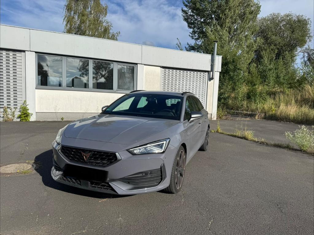 Cupra Leon Sportstourer VZ e-Hybrid