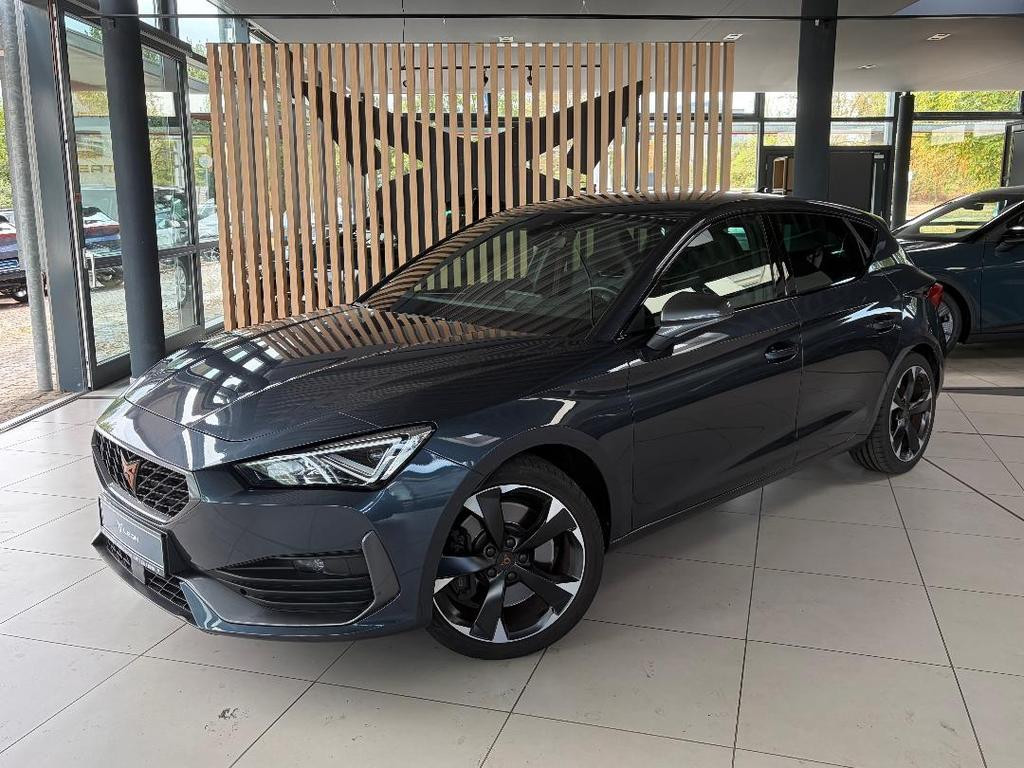 Cupra Leon Navi / Beats / Kessy / SHZ