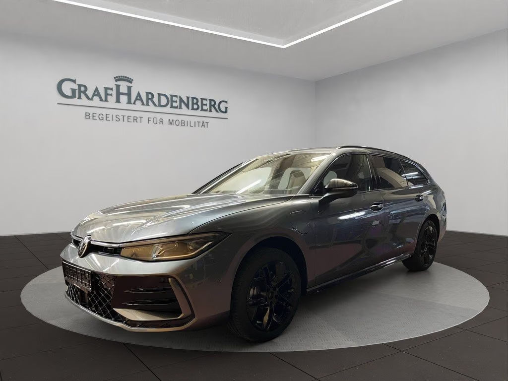 Volkswagen Passat DSG R-Line eHybrid