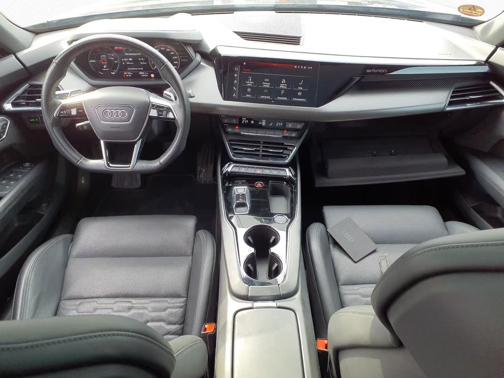 Audi e-tron GT