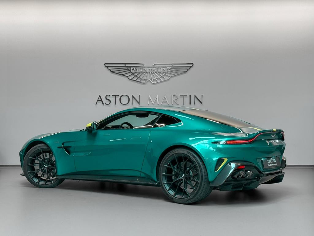 Aston Martin V8 Vantage
