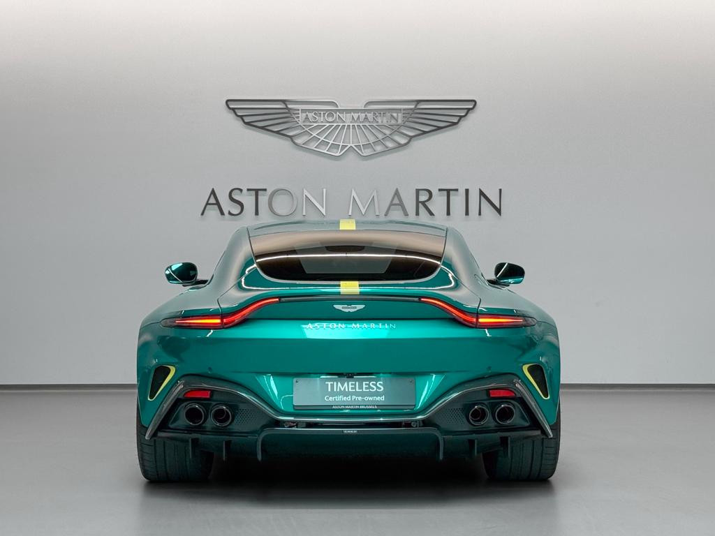 Aston Martin V8 Vantage