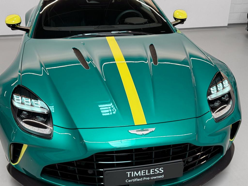 Aston Martin V8 Vantage