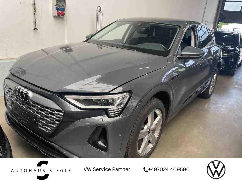 Audi Q8 e-tron Quattro 50