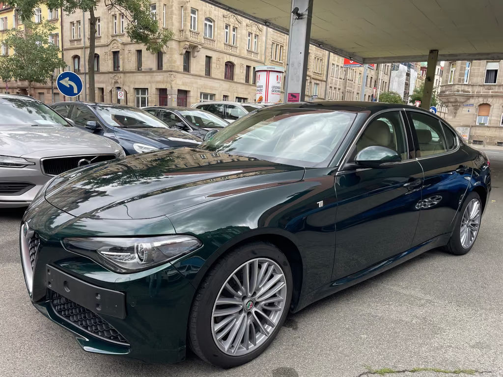 Alfa Romeo Giulia TI Turbo AT8