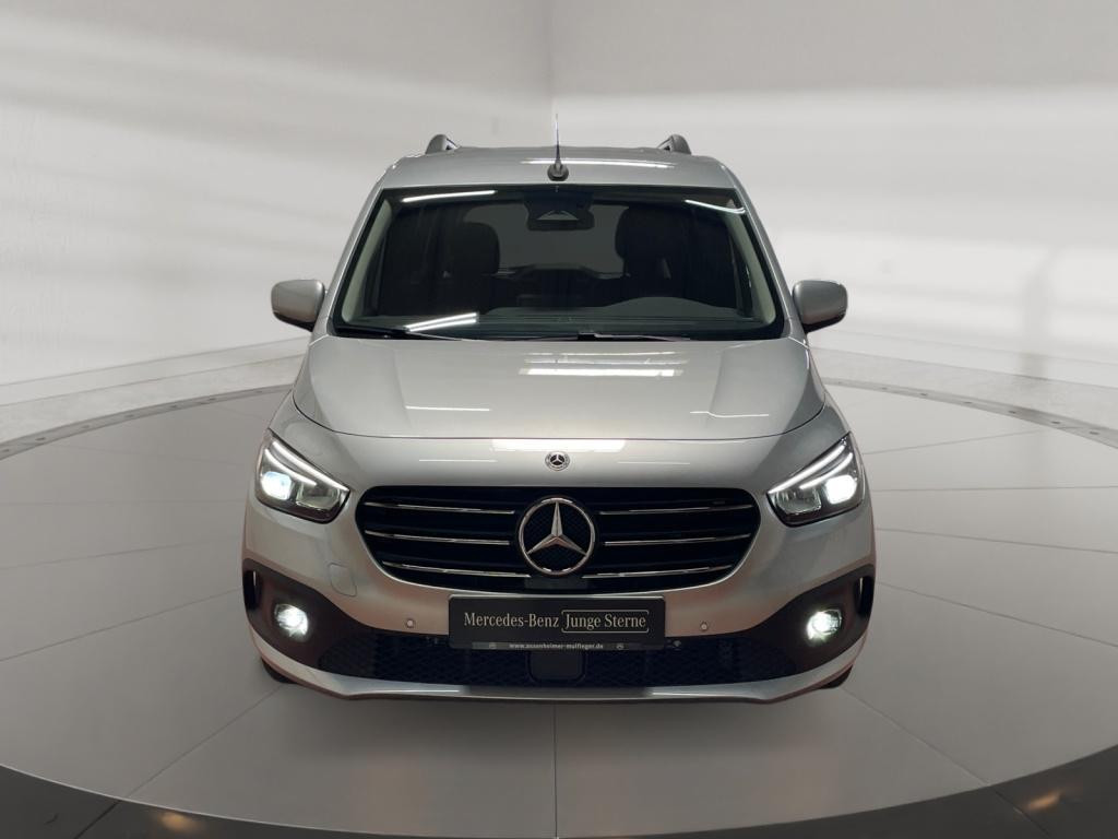 Mercedes-Benz T 180