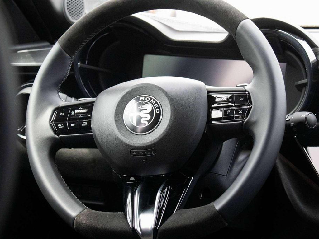 Alfa Romeo Junior