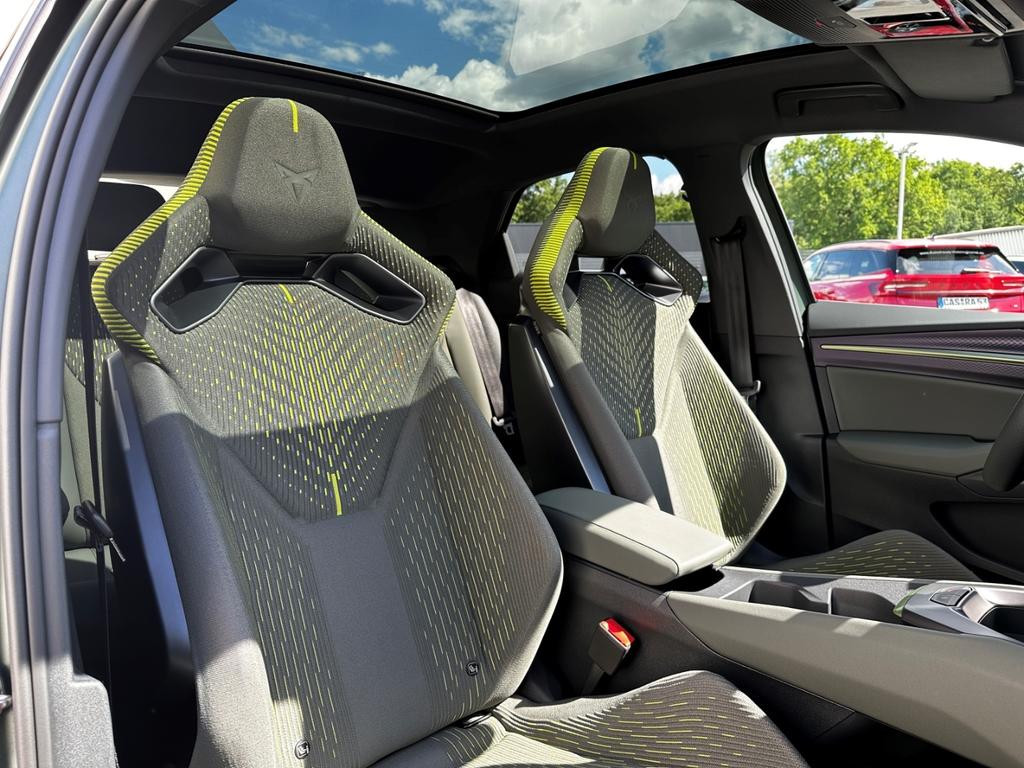 Cupra Raval
