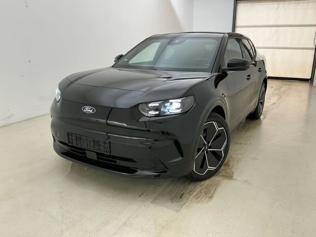 Ford Capri AWD Extended range Premium
